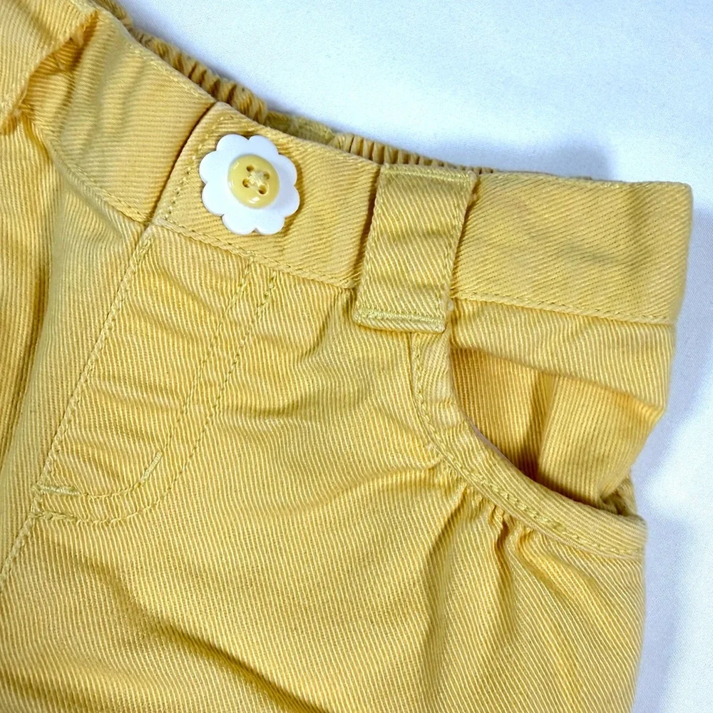 GYMBOREE Girls Bright Idea Daisy Scallop Shorts 18-24M Spring Yellow Cottagecore